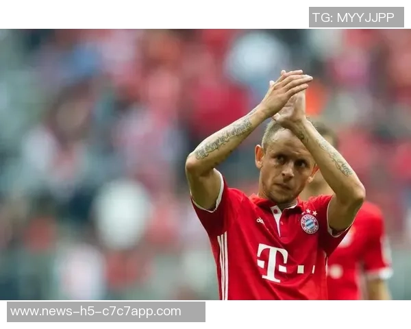 前拜仁后卫拉菲尼亚正式加盟圣保罗担任体育经理职务 前拜仁后卫拉菲尼亚正式加盟圣保罗担任体育经理职务